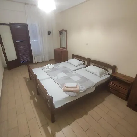 Ivan Akrogiali Apartment Neos Marmaras